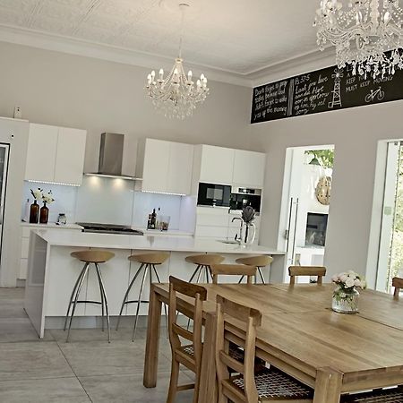 Cape Karoo Guesthouse Beaufort West Exterior foto